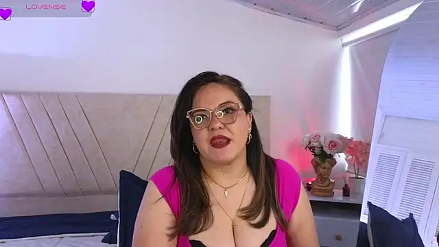 NatashaBlade  online show from 11-14-25, 01:59