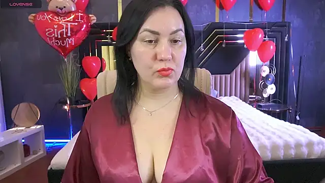 VelvetLuck online show from 02-18-26, 01:51