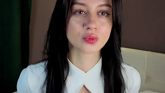 MarvisKuhIo online show from 11-29-25, 05:07