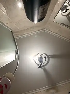 Snapshot of MUDA-TI chatting on 11-03-25, 09:18 MUDA-TI online show from 11-03-25, 09:18