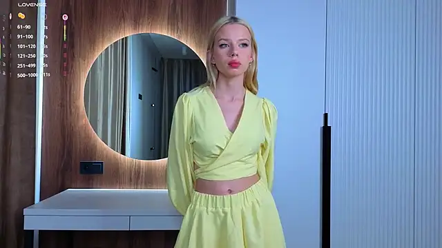 DorisCandelario online show from 11-28-25, 03:23