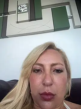 melisboa online show from 07-18-26, 03:31
