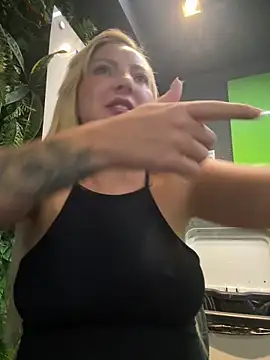 melisboa online show from 06-21-26, 02:39
