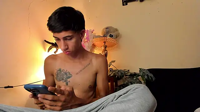 lucian davii online show from 12-17-25, 03:39