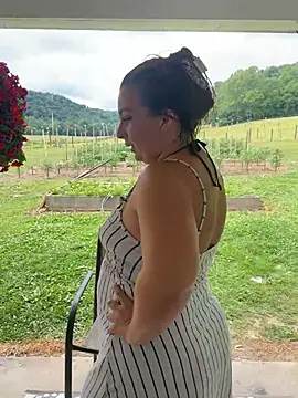 thickfarmtwat online show from 06-09-26, 03:46