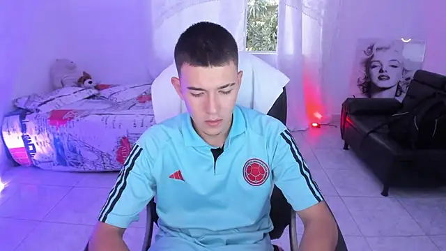 Aleck Boy online show from 12-22-25, 06:41