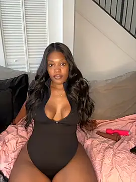 PrincessDreamm online show from 11-21-25, 05:01