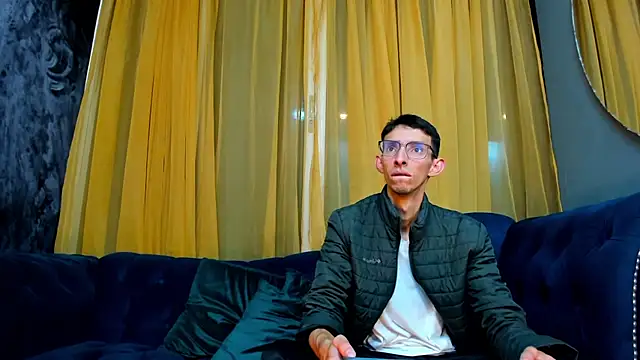 ZyroNight online show from 11-09-25, 12:47