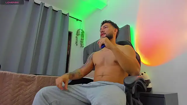 noah corvelle online show from 02-06-26, 04:19