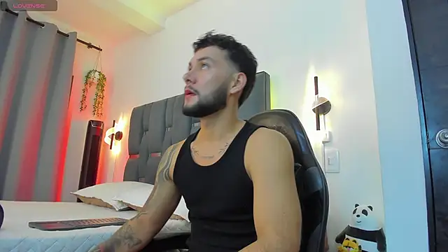 noah corvelle online show from 01-11-26, 03:46