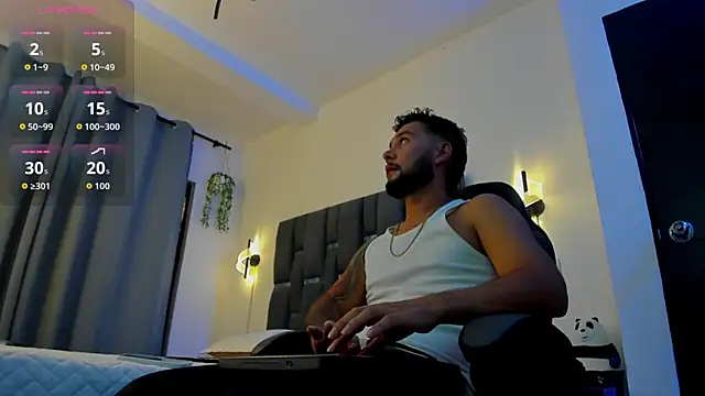 noah corvelle online show from 11-22-25, 02:10