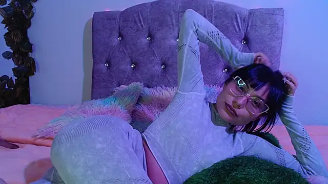 Snapshot of valkiry_ chatting on 03-02-26, 10:06 valkiry online show from 03-02-26, 10:06