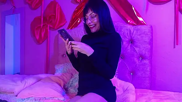 Snapshot of valkiry_ chatting on 02-14-26, 10:10 valkiry online show from 02-14-26, 10:10