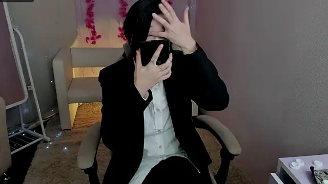 Hanako Rey online show from 11-27-25, 01:33