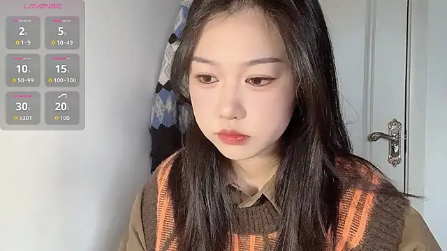 Xiaoji61 online show from 11-30-25, 08:48