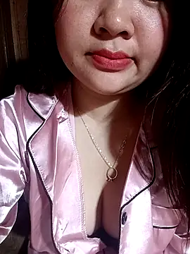 Bee-bgolden online show from 01-12-26, 12:50