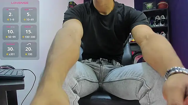 Alex king27 online show from 02-26-26, 04:56