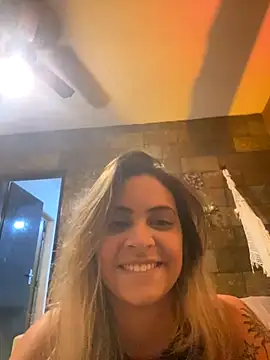 Snapshot of kaakzinha chatting on 11-04-25, 04:49 kaakzinha online show from 11-04-25, 04:49