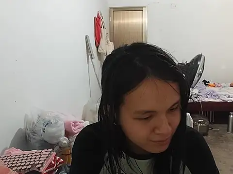 RebelAura online show from 06-07-26, 04:12