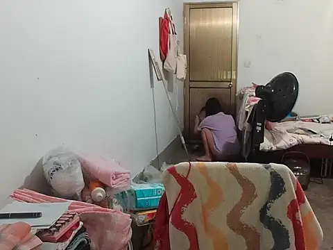 Snapshot of RebelAura chatting on 07-25-26, 02:34 RebelAura online show from 07-25-26, 02:34