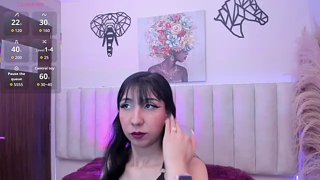 Isabella Crofts online show from 01-17-26, 03:10