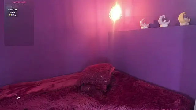 Isabella Crofts online show from 02-28-26, 03:06