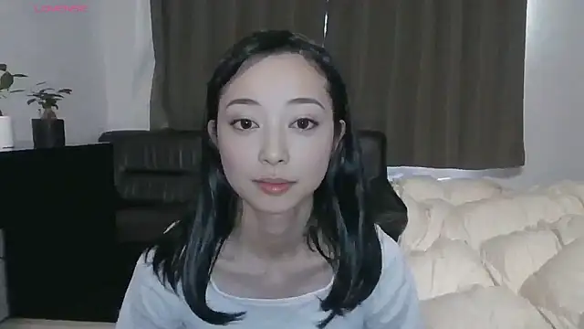 Snapshot of --Hina-- chatting on 02-09-26, 01:25 --Hina-- online show from 02-09-26, 01:25