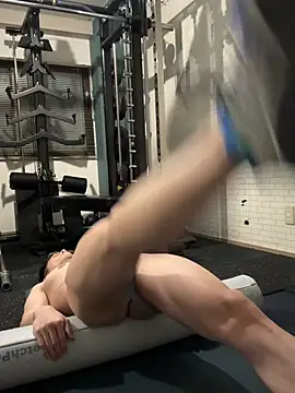 Snapshot of ippei0001 chatting on 02-20-26, 11:45 ippei0001 online show from 02-20-26, 11:45