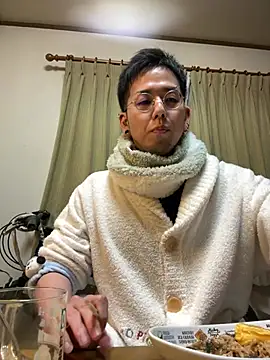 ippei0001 online show from 01-11-26, 02:46