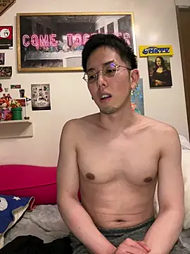 ippei0001 online show from 01-10-26, 06:47