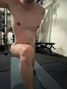 ippei0001 online show from 04-13-26, 03:38