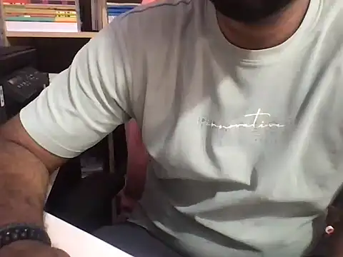 KingCobra 07 online show from 04-24-26, 02:57