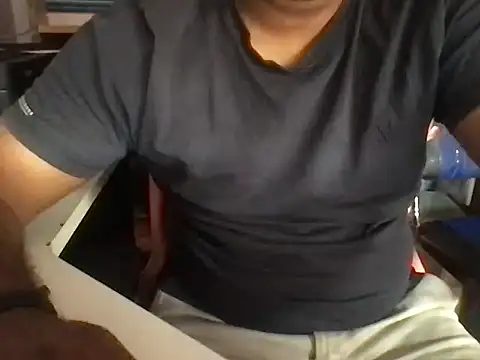 KingCobra 07 online show from 03-18-26, 08:39