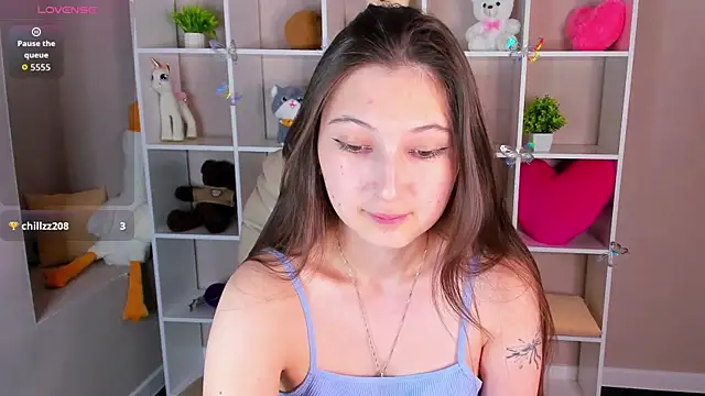 Ella Burns online show from 12-14-25, 09:15