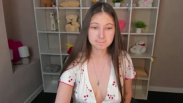 Ella Burns online show from 05-04-26, 01:20
