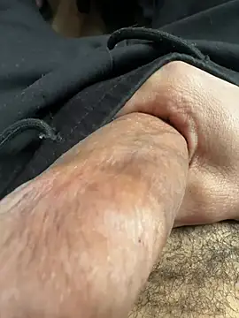 caramello-48888 online show from 03-26-26, 05:22