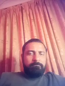 RubyEntity online show from 11-28-25, 01:44