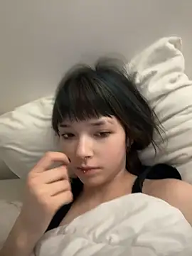 Lissssssa online show from 04-14-26, 01:05