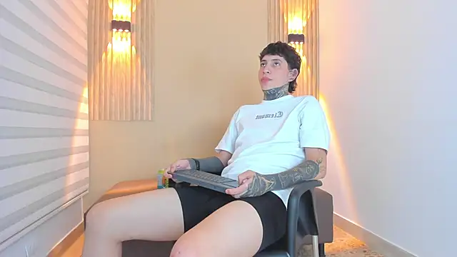 DANTE ARMSTRONG online show from 12-05-25, 03:38