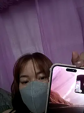 Snapshot of XuxuLy99 chatting on 11-05-25, 02:47 XuxuLy99 online show from 11-05-25, 02:47