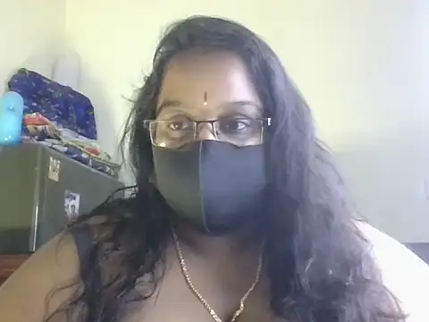 hootypriya online show from 07-21-26, 03:20
