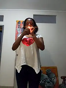 Mommy Sienna online show from 11-28-25, 09:59