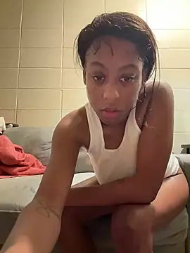 Snapshot of softgirlmedusa chatting on 11-04-25, 11:36 softgirlmedusa online show from 11-04-25, 11:36