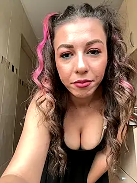 EdaQueen online show from 11-16-25, 09:25