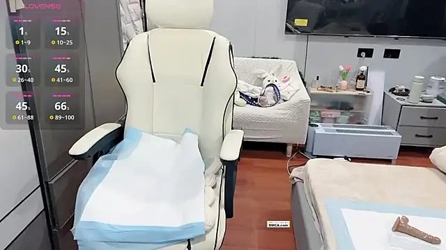 Chayka 21 online show from 02-19-26, 03:53