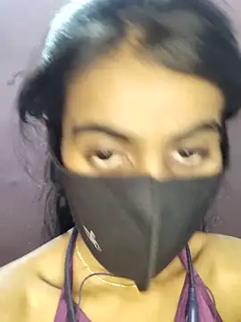 Snapshot of Thaper_Meera2 chatting on 05-12-26, 07:31 Thaper Meera2 online show from 05-12-26, 07:31