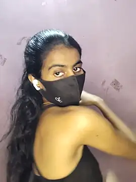 Snapshot of Thaper_Meera2 chatting on 05-13-26, 08:21 Thaper Meera2 online show from 05-13-26, 08:21