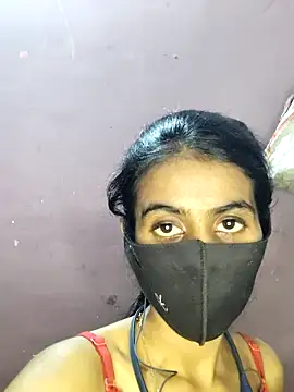 Snapshot of Thaper_Meera2 chatting on 05-10-26, 02:52 Thaper Meera2 online show from 05-10-26, 02:52