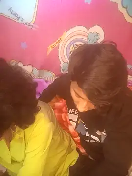 Freakingromance online show from 02-23-26, 08:48