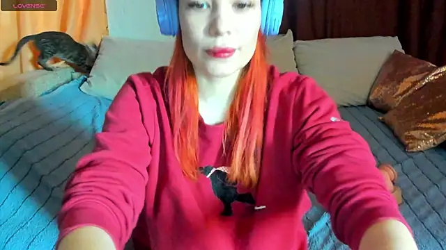 Snapshot of Eva_purrr_ chatting on 02-24-26, 07:53 Eva purrr online show from 02-24-26, 07:53